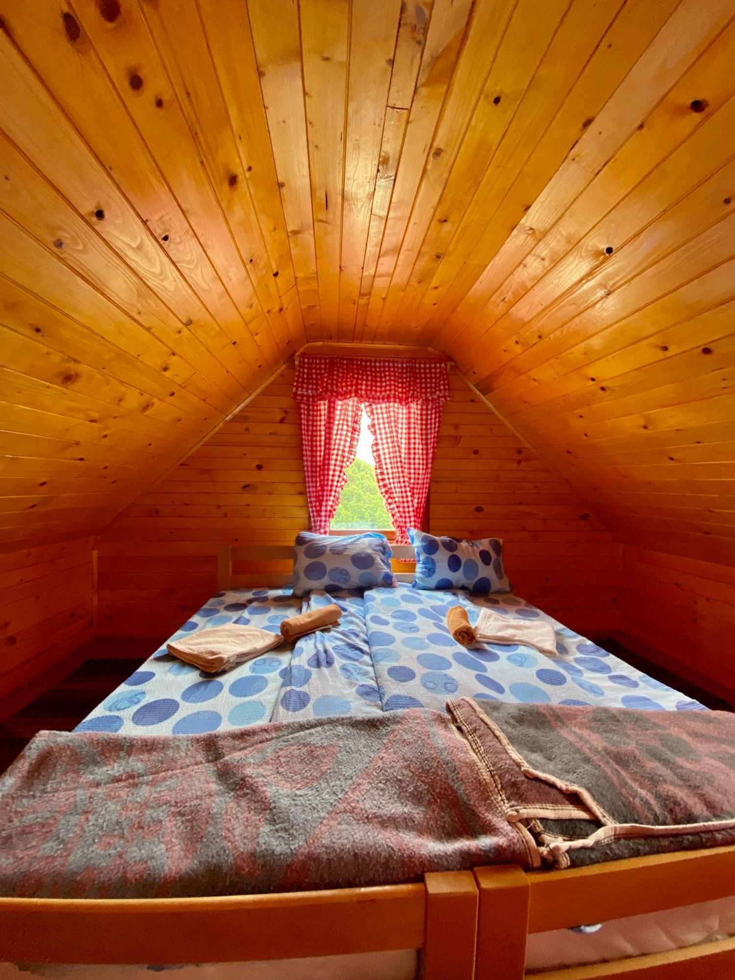 Gradine - Katun Kamp Plav Quarto foto