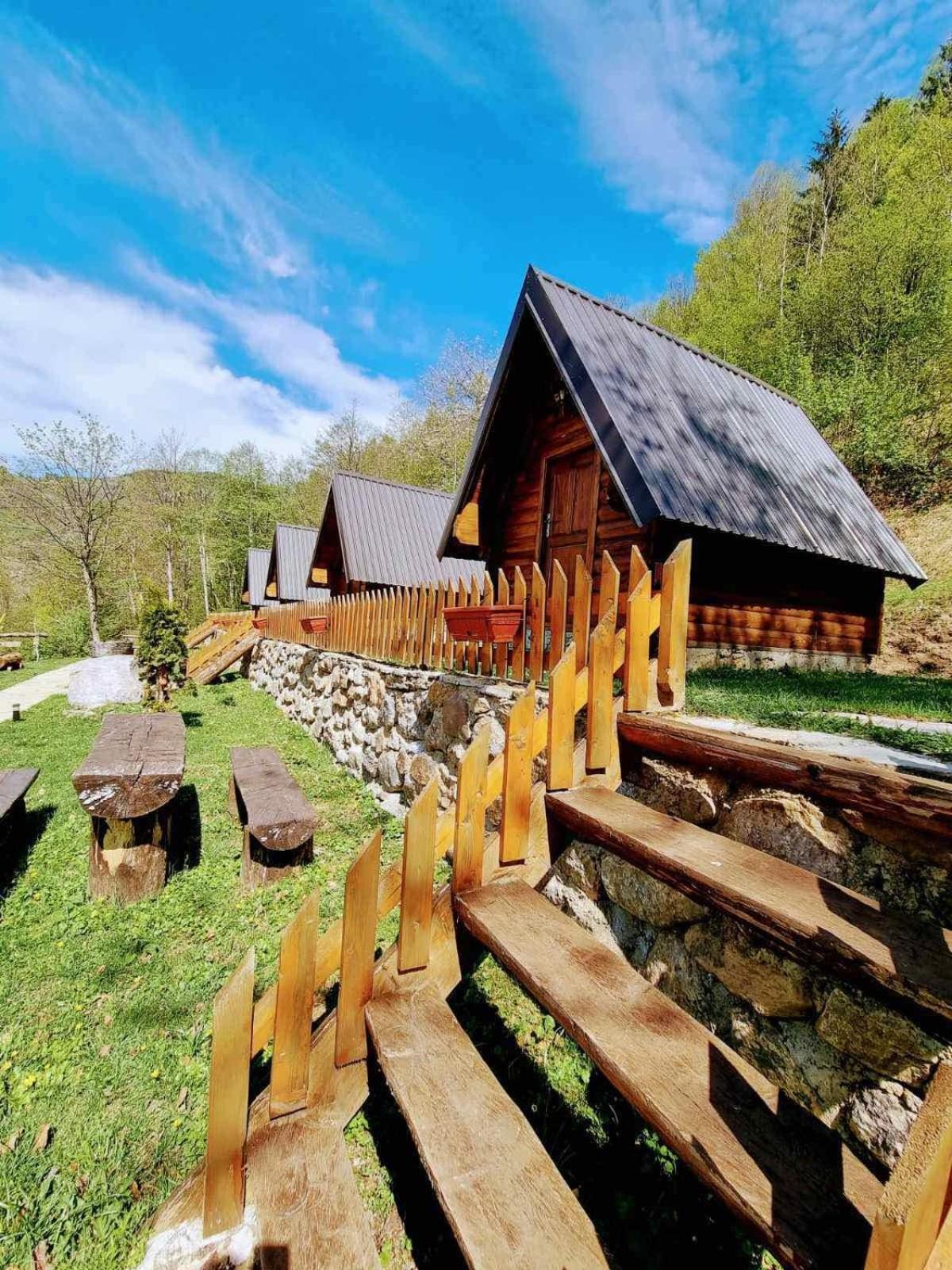 Gradine - Katun Kamp Plav Quarto foto