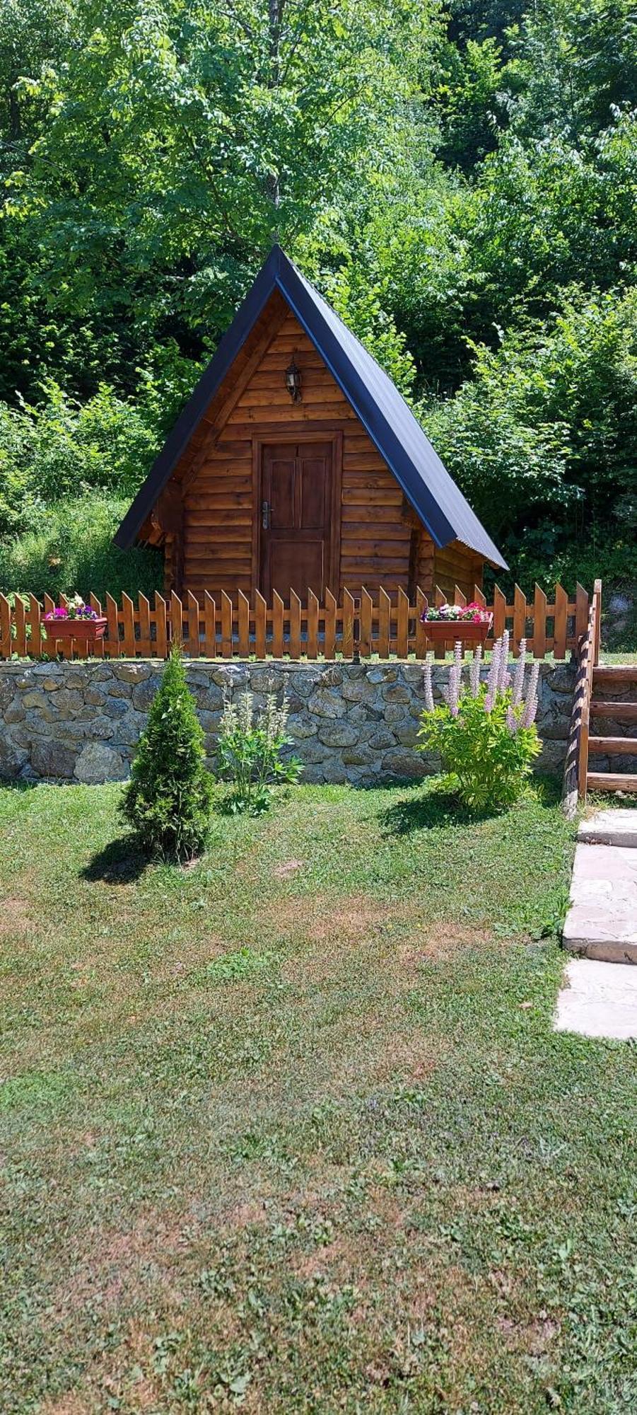 Gradine - Katun Kamp Plav Quarto foto