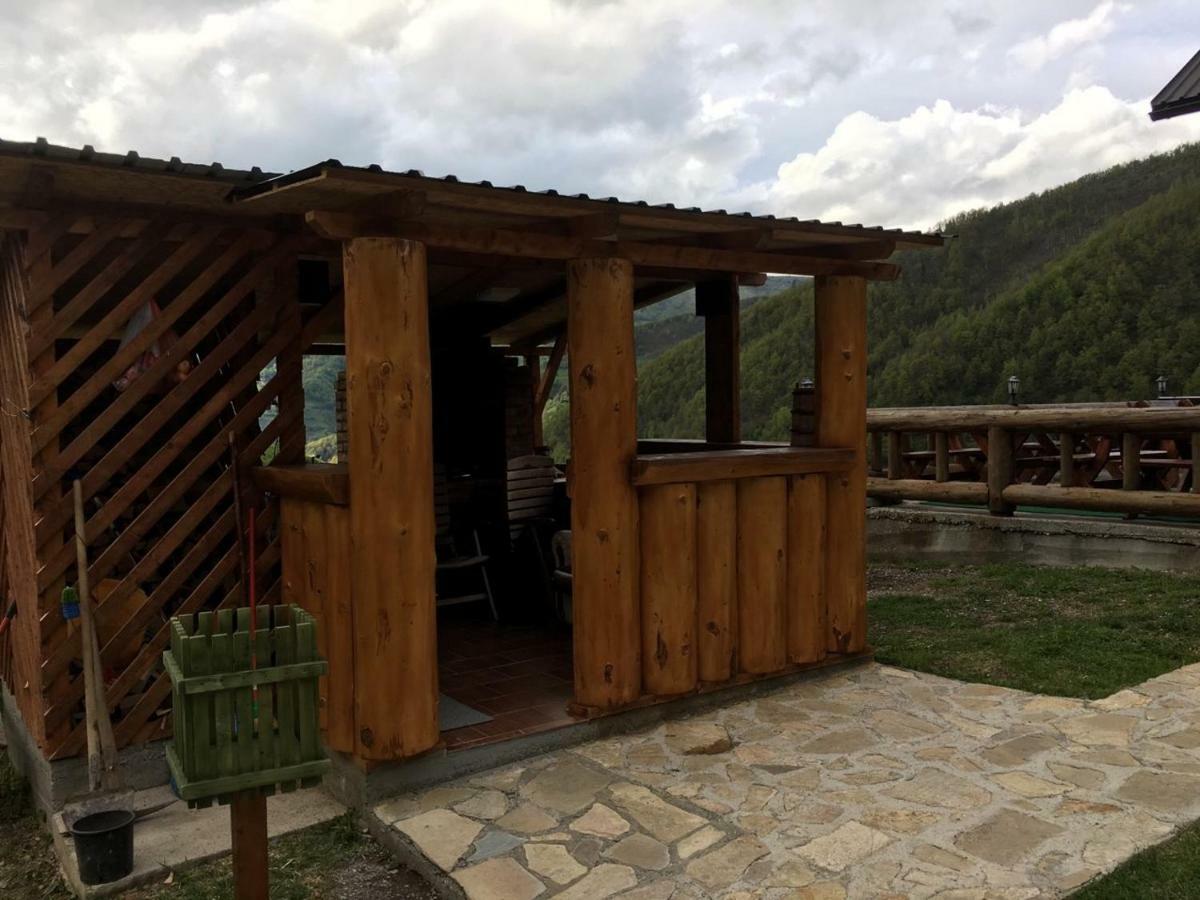 Gradine - Katun Kamp Plav Exterior foto